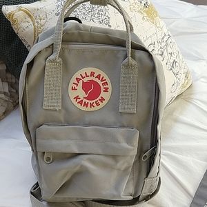 Fjallraven Kanken light gray mini backpack